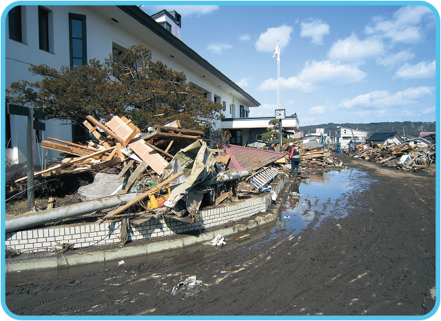 役場前の被災時計